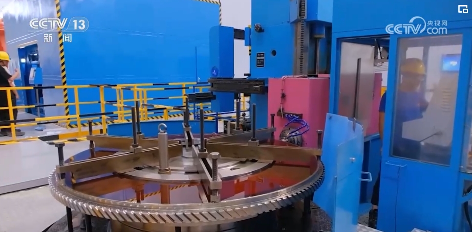 活躍、第一、增長……中國經(jīng)濟“新”的發(fā)展 “質(zhì)”的躍遷有支撐